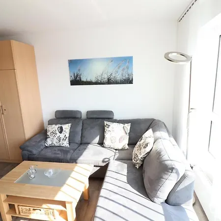 Frische Brise Sahlenburg 아파트 *